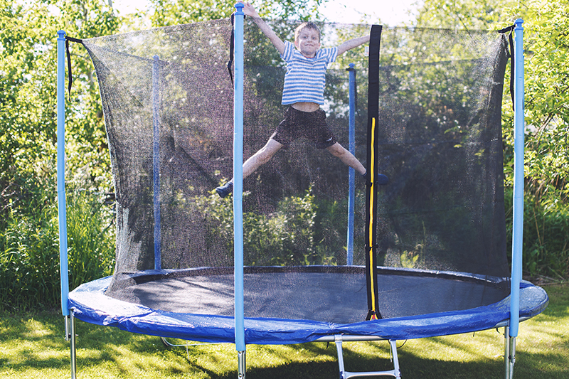Handwerkskunst fördert die Trampolinherstellung nachhaltig und festigt die industrielle Stärke